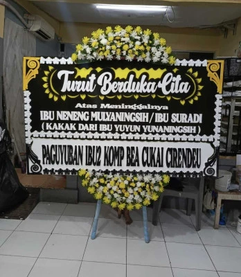 Papan Bunga di Nusawangkal Nusawungu